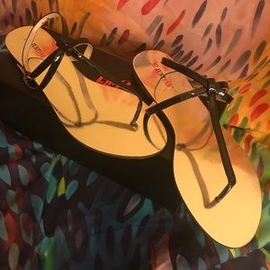 Just Fab Black Patent Barefoot Sandal